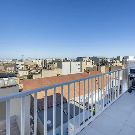 Ii-kamra Ta Golu 5 Min Walk From St Julians San Gwann