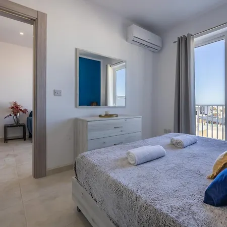 Ii-kamra Ta Golu 5 Min Walk From St Julians Apartment *